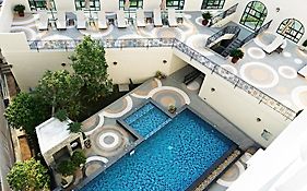 เอสเอ็น พลัส โฮเทล (SHA Plus+)